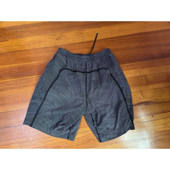 Lululemon Pace Breaker Shorts Men's Lined 9" Etch Light Cast Black Small M7907S - Picture 3 of 5